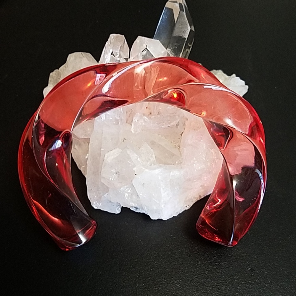 Vintage Red Acrylic Twist Bracelet